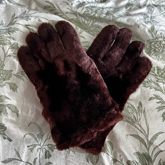 Accessories - Vintage Leather and Brown Fur Gloves